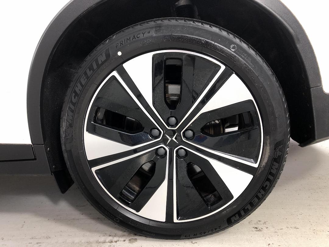 Photo '11' of Polestar Polestar 2