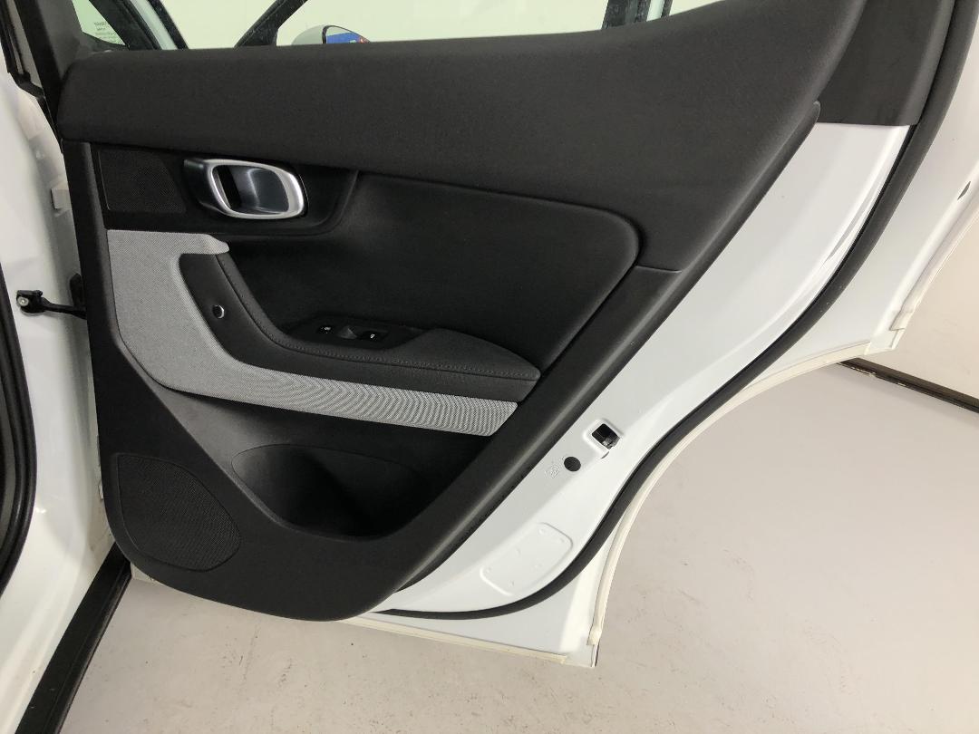 Photo '19' of Polestar Polestar 2