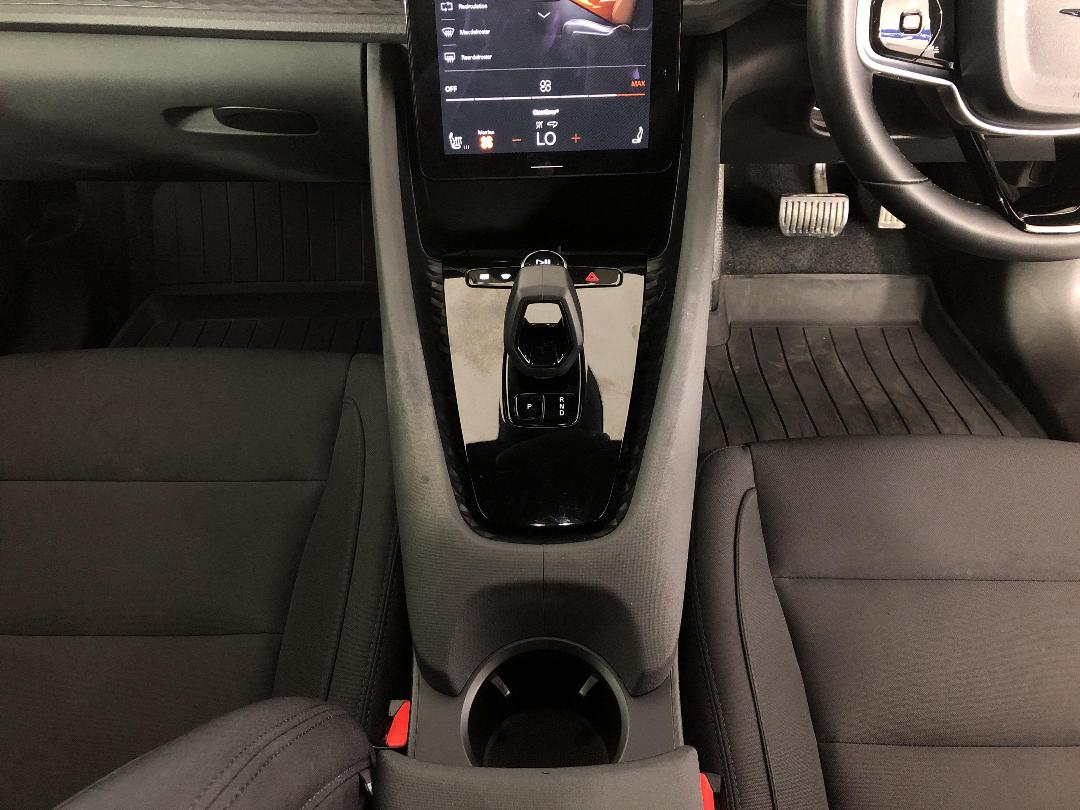 Photo '18' of Polestar Polestar 2