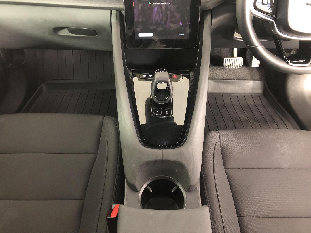 Photo '18' of Polestar Polestar 2