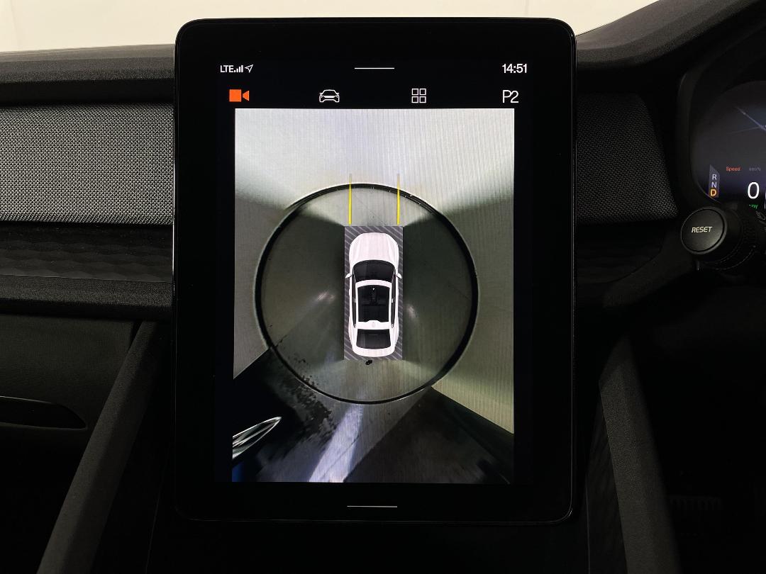 Photo '33' of Polestar Polestar 2