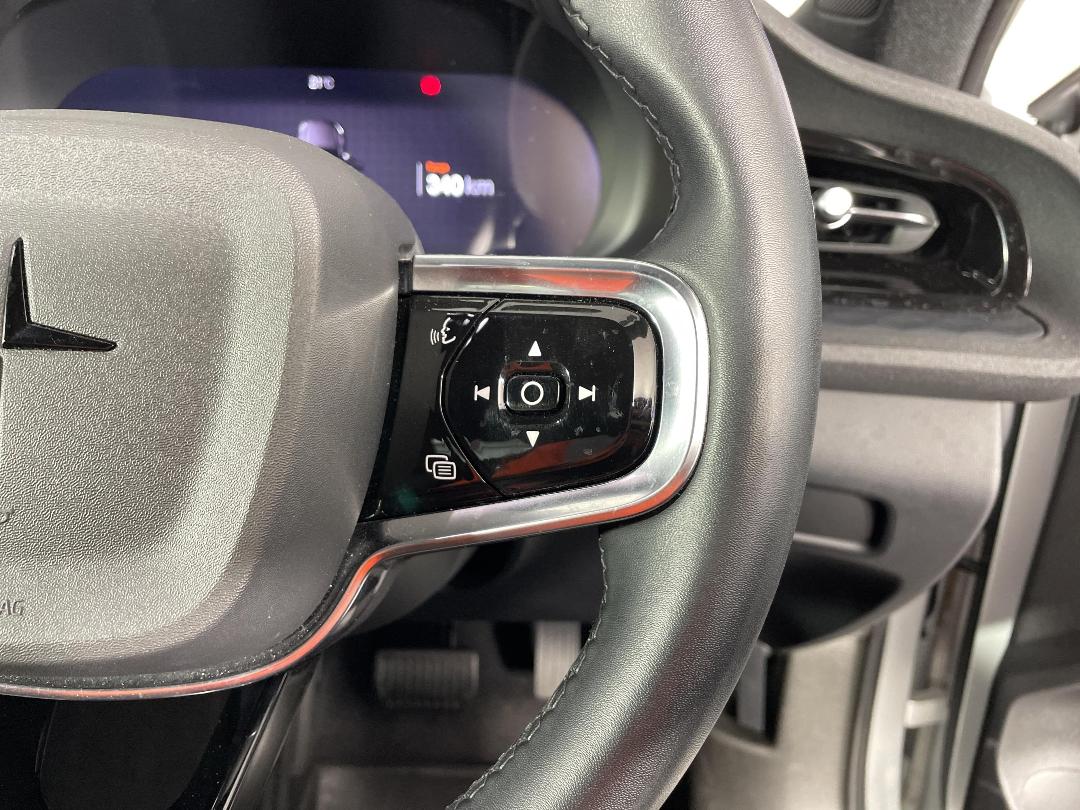 Photo '38' of Polestar Polestar 2