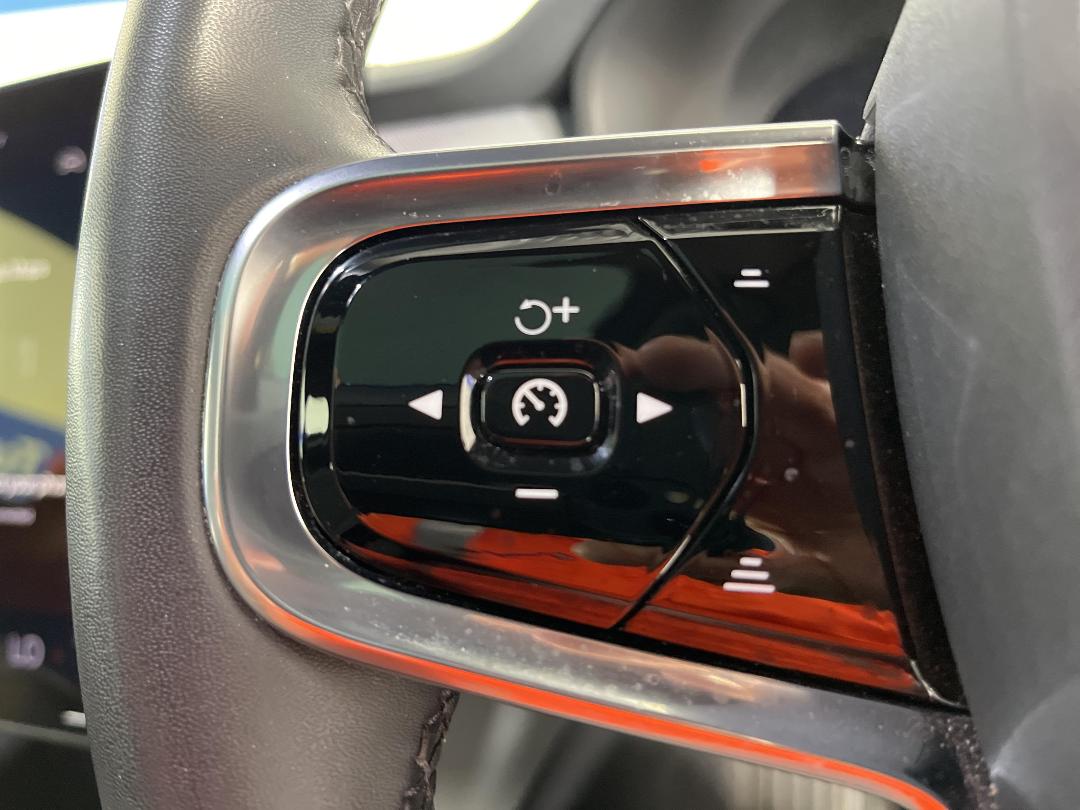 Photo '24' of Polestar Polestar 2