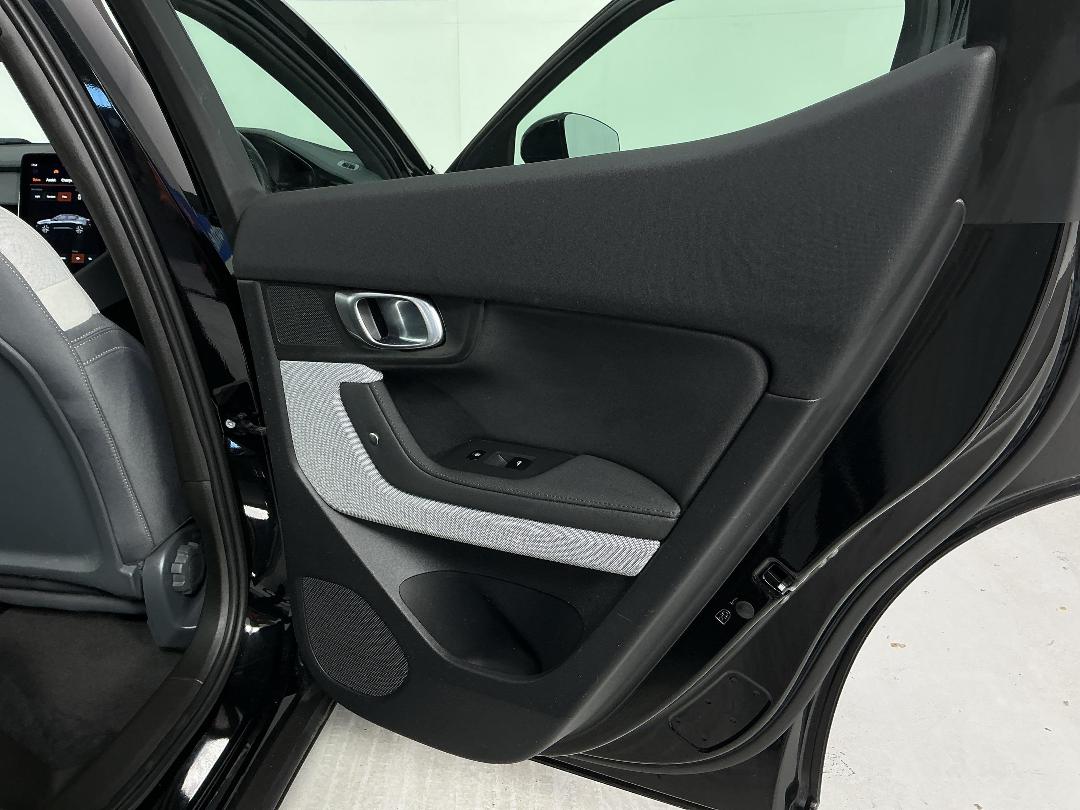 Photo '19' of Polestar Polestar 2