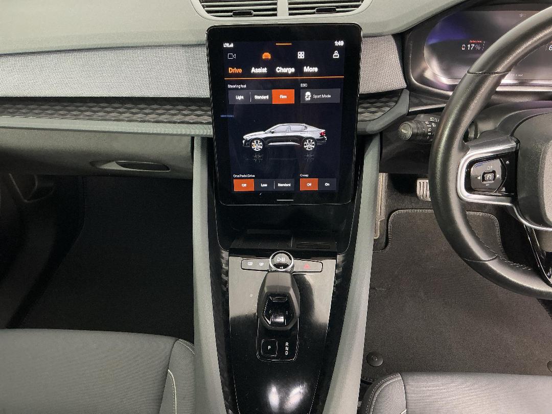 Photo '18' of Polestar Polestar 2