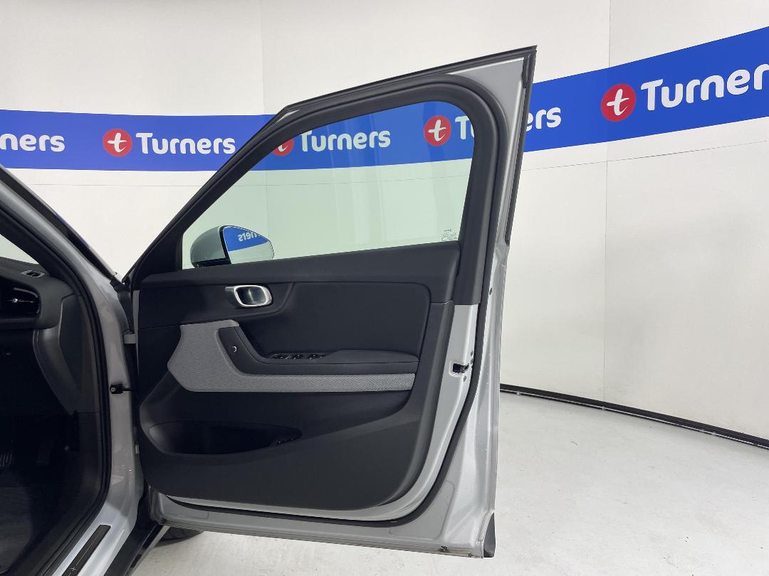 Photo '15' of Polestar Polestar 2