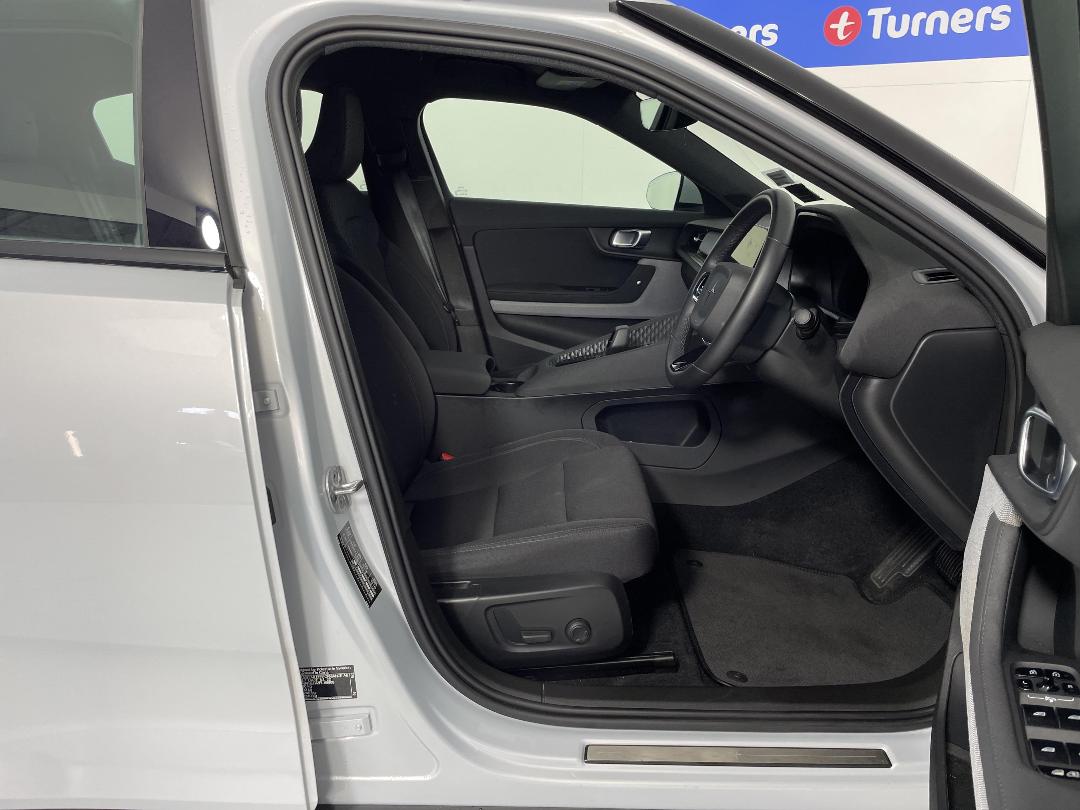 Photo '16' of Polestar Polestar 2