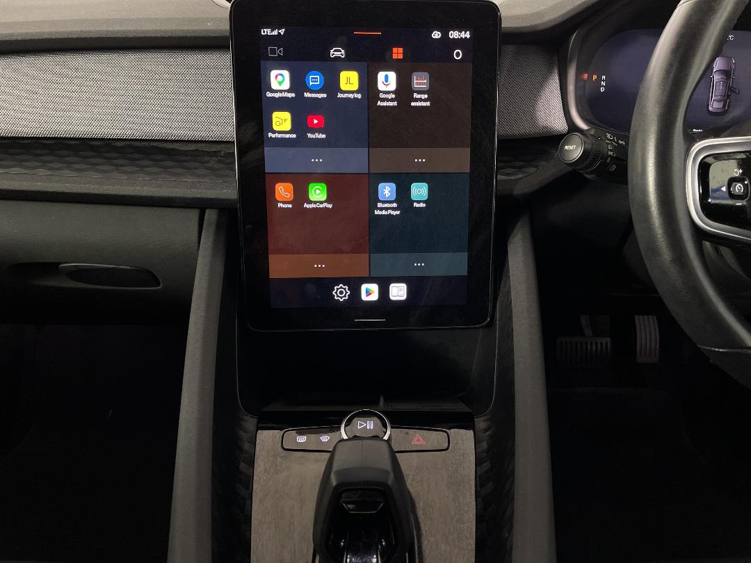 Photo '18' of Polestar Polestar 2