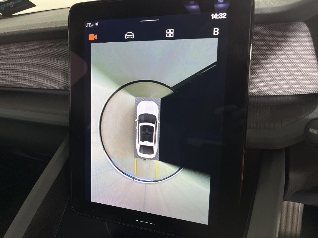 Photo '23' of Polestar Polestar 2 Photo '23' of Polestar Polestar 2