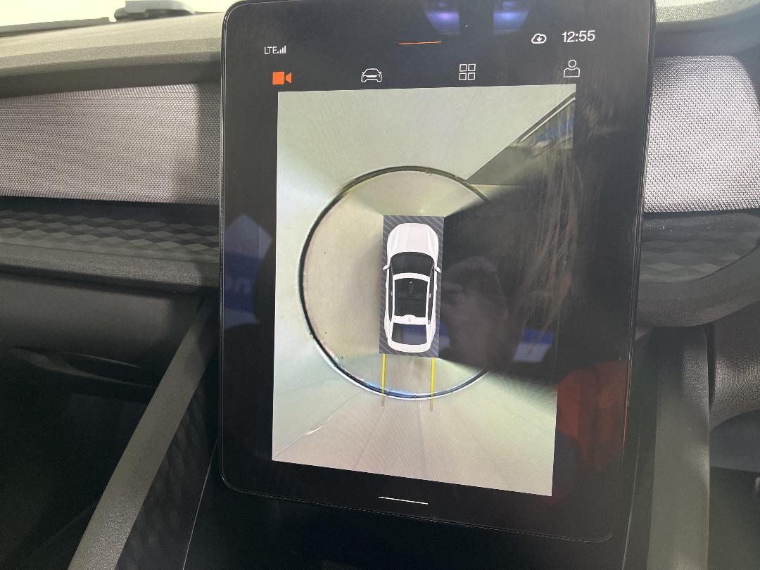 Photo '23' of Polestar Polestar 2 Photo '23' of Polestar Polestar 2