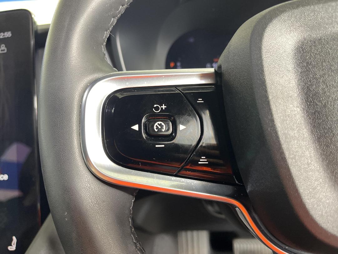 Photo '24' of Polestar Polestar 2 Photo '24' of Polestar Polestar 2