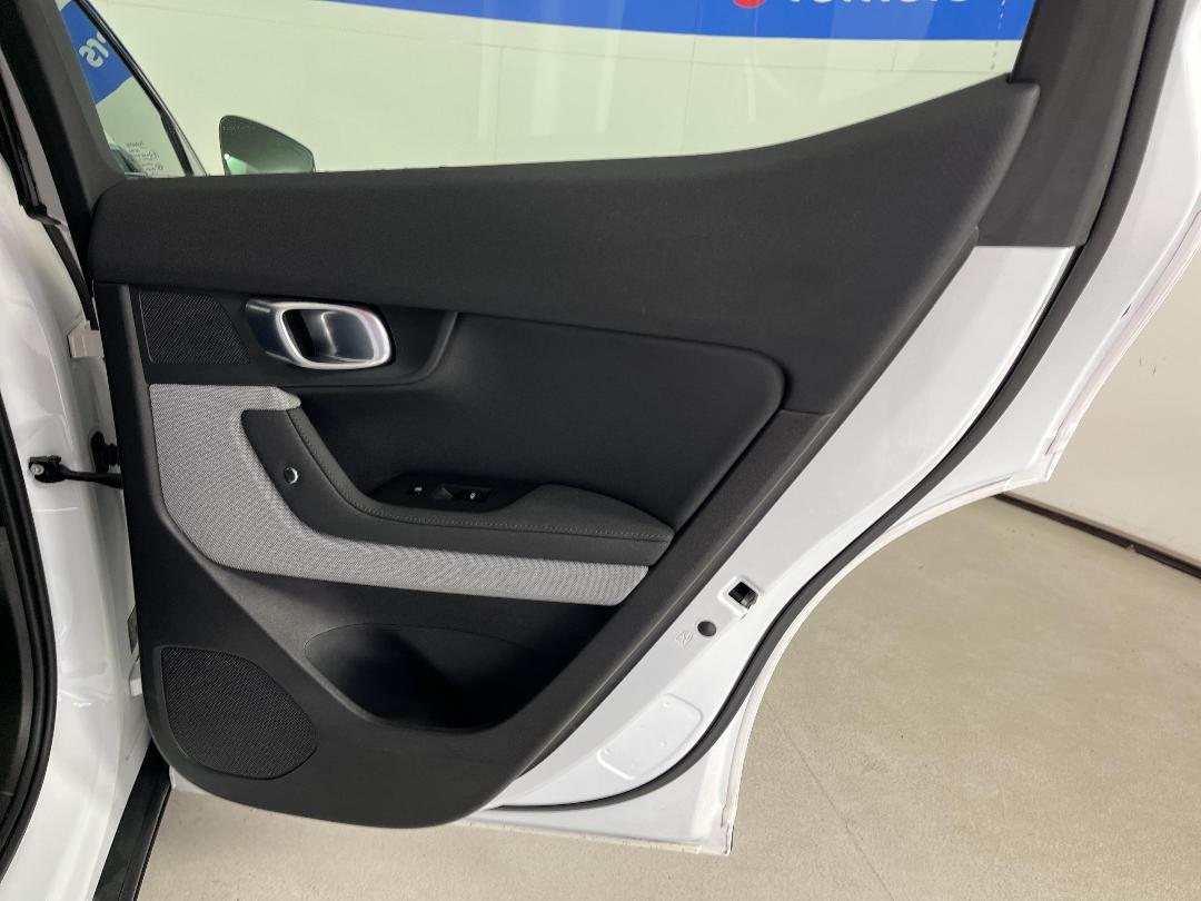 Photo '19' of Polestar Polestar 2