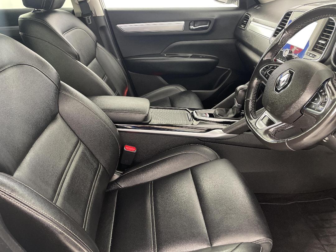 Photo '16' of Renault Koleos Photo '16' of Renault Koleos