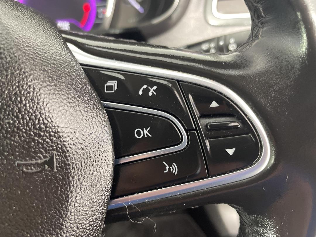 Photo '24' of Renault Koleos Photo '24' of Renault Koleos