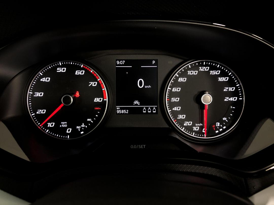 Photo '21' of Seat Arona Photo '21' of Seat Arona