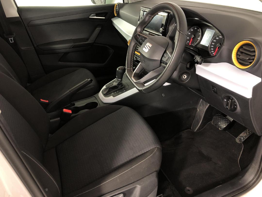 Photo '16' of Seat Arona Photo '16' of Seat Arona