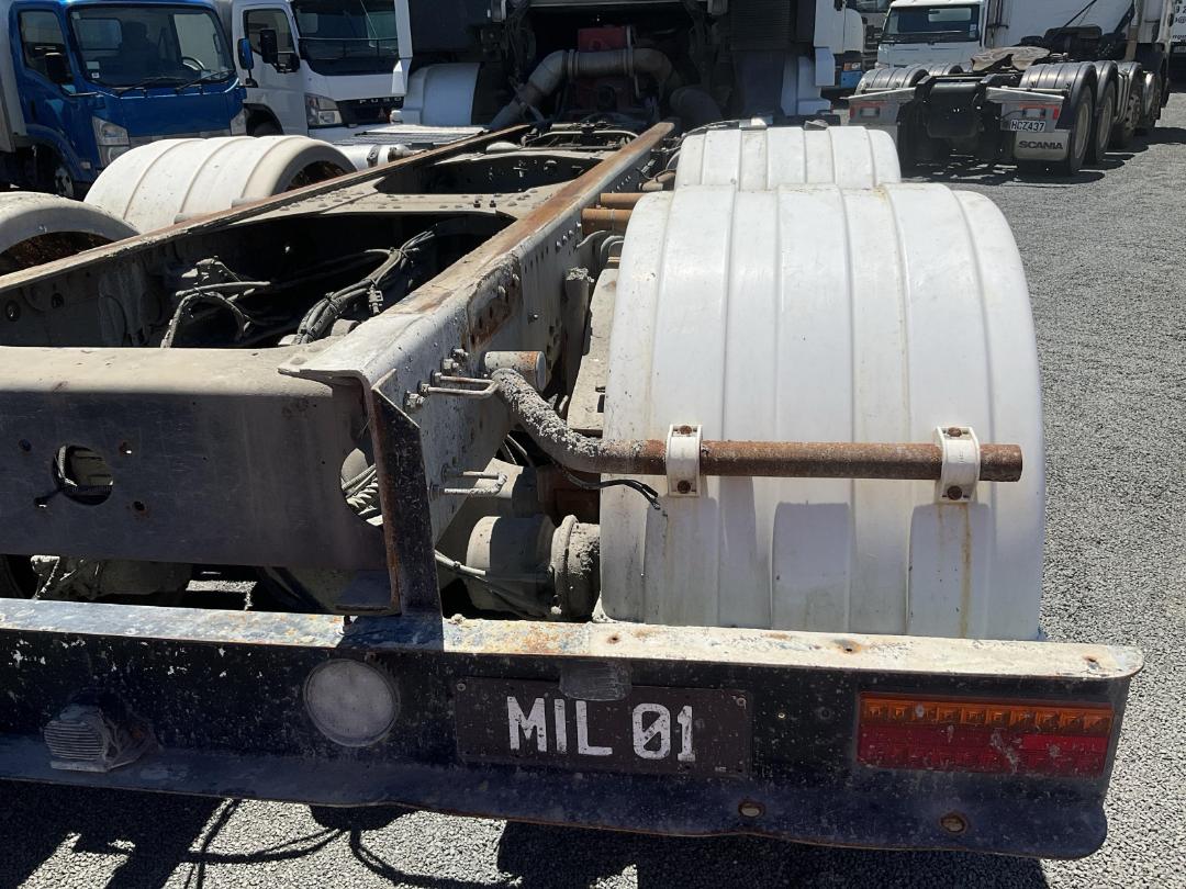 Photo '31' of Shacman X3000 Cab Chassis Photo '31' of Shacman X3000 Cab Chassis