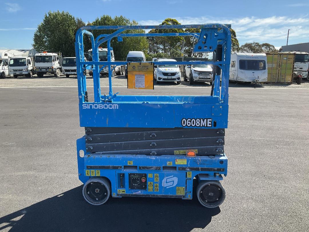 Photo '11' of Sinoboom 0608ME Scissor Lift