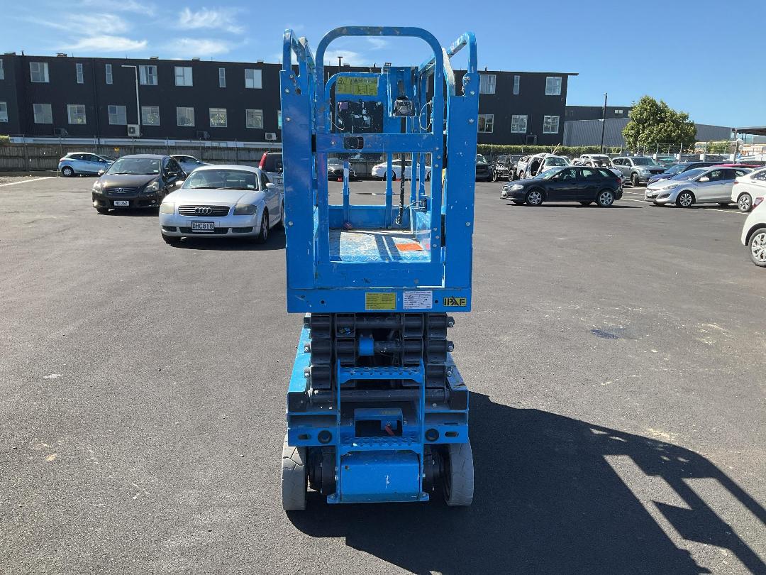 Photo '13' of Sinoboom 0608ME Scissor Lift