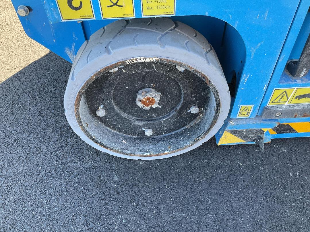 Photo '23' of Sinoboom 0608ME Scissor Lift