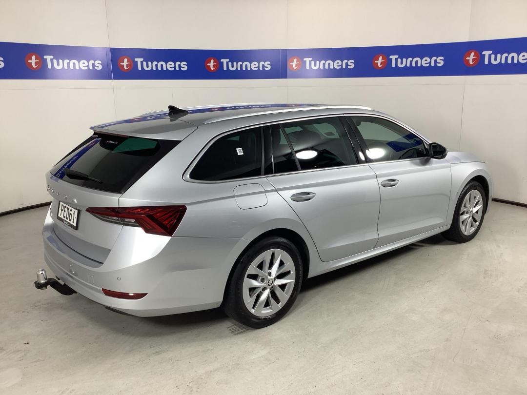 Photo '7' of Skoda Octavia Photo '7' of Skoda Octavia