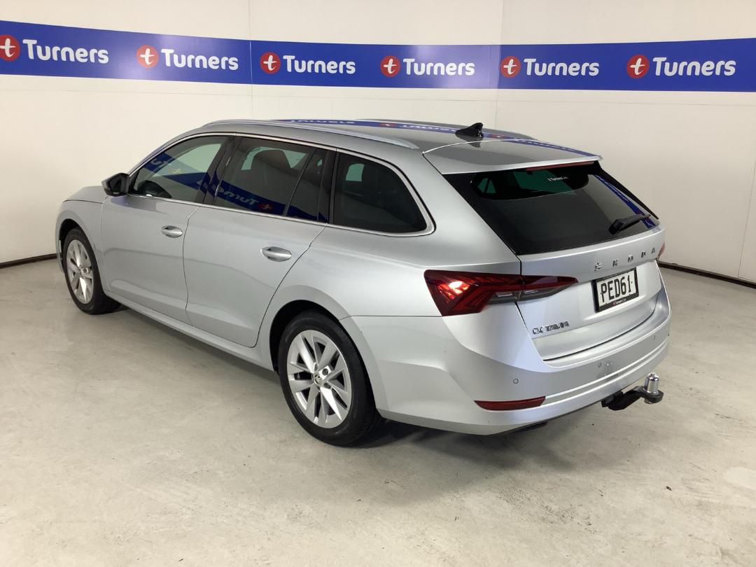 Photo '5' of Skoda Octavia Photo '5' of Skoda Octavia