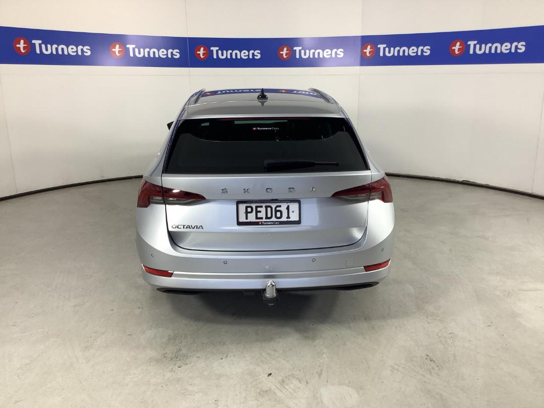 Photo '6' of Skoda Octavia Photo '6' of Skoda Octavia