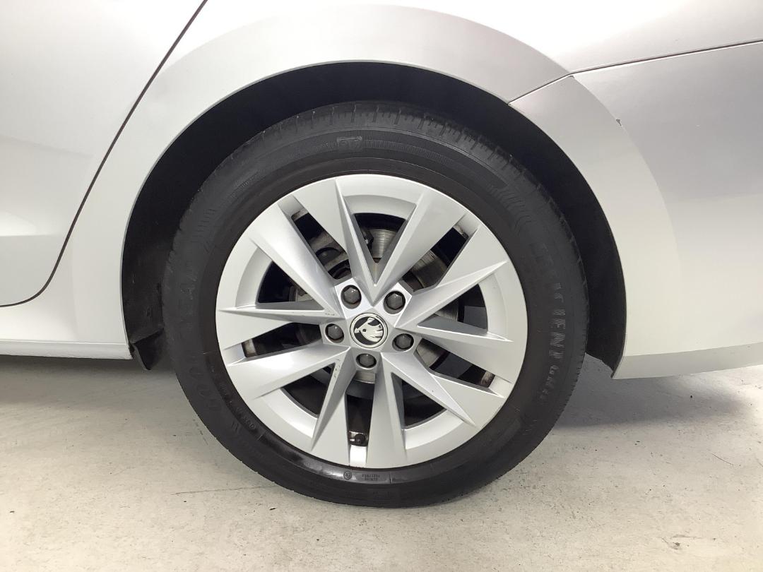 Photo '11' of Skoda Octavia Photo '11' of Skoda Octavia