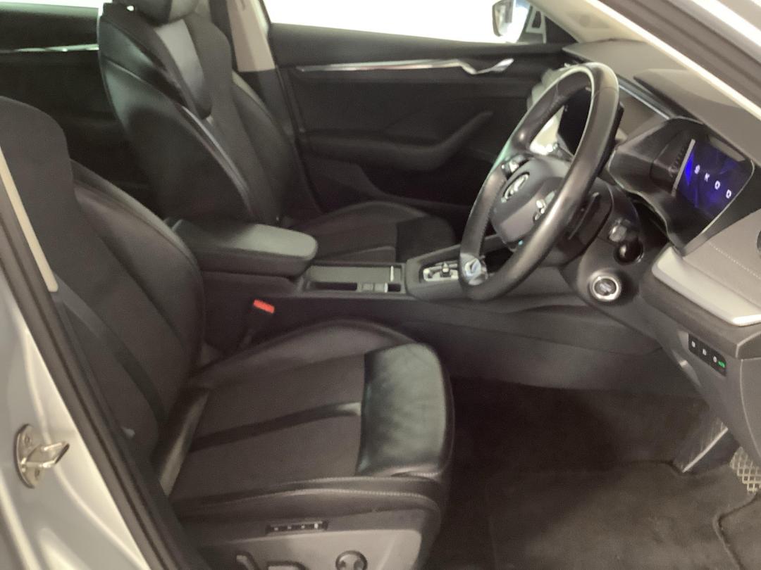 Photo '16' of Skoda Octavia Photo '16' of Skoda Octavia