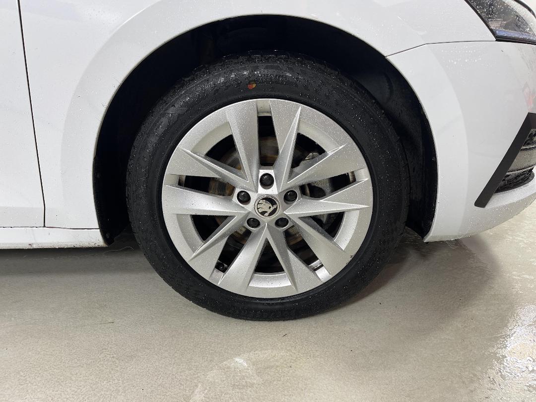 Photo '9' of Skoda Octavia