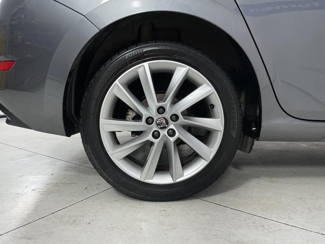 Photo '12' of Skoda Scala