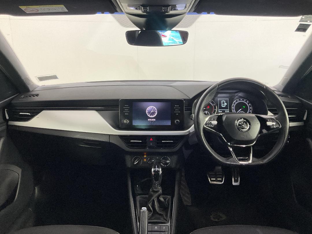 Photo '17' of Skoda Scala