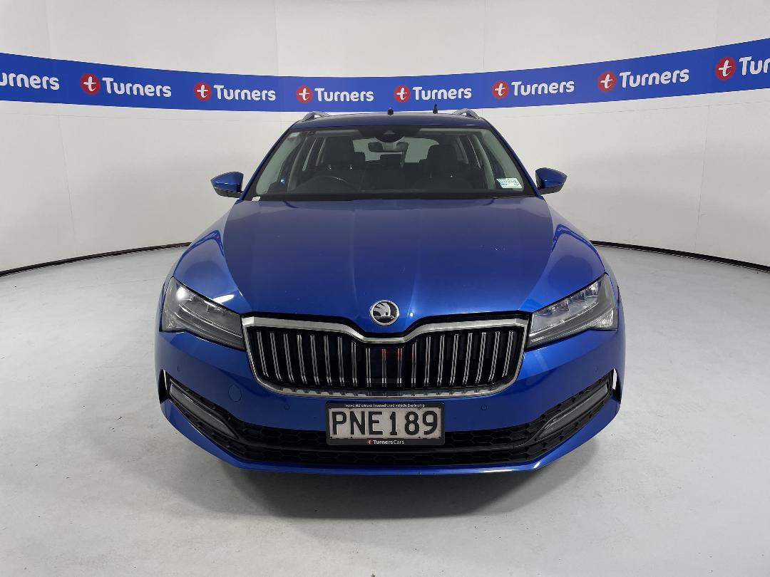 Photo '2' of Skoda Superb Photo '2' of Skoda Superb