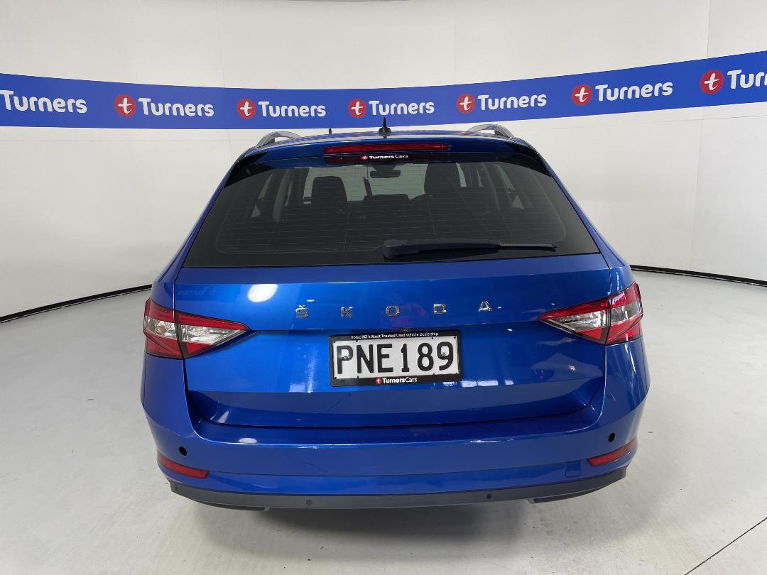 Photo '6' of Skoda Superb Photo '6' of Skoda Superb