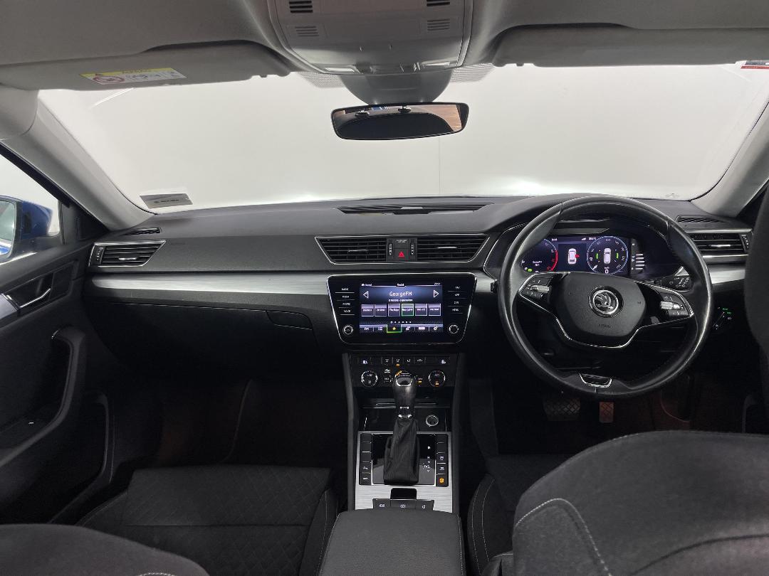 Photo '17' of Skoda Superb Photo '17' of Skoda Superb