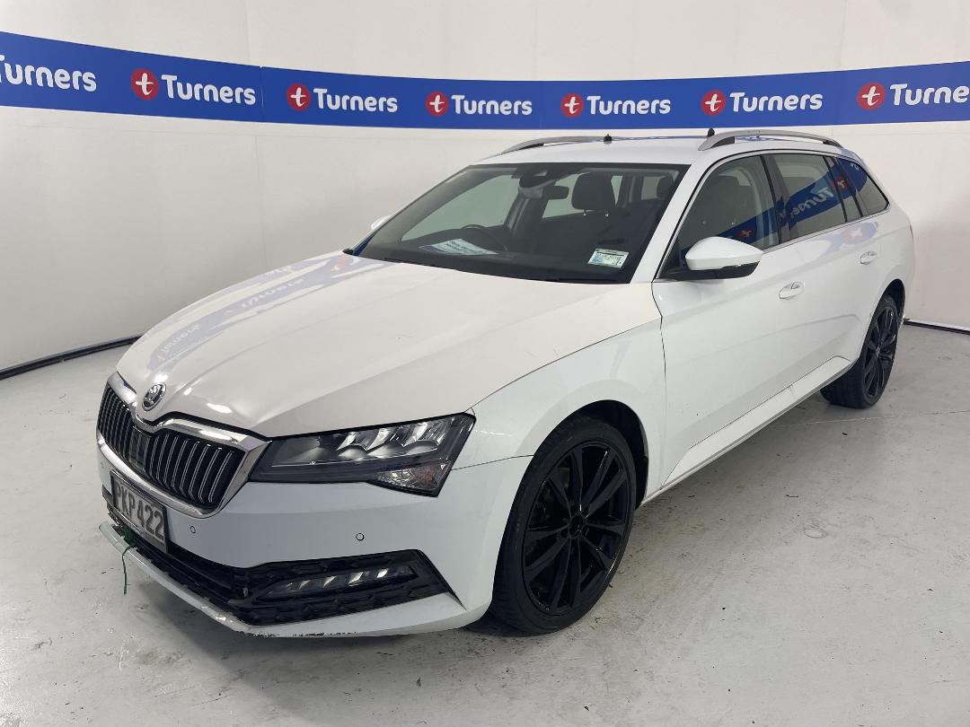 Photo '4' of Skoda Superb