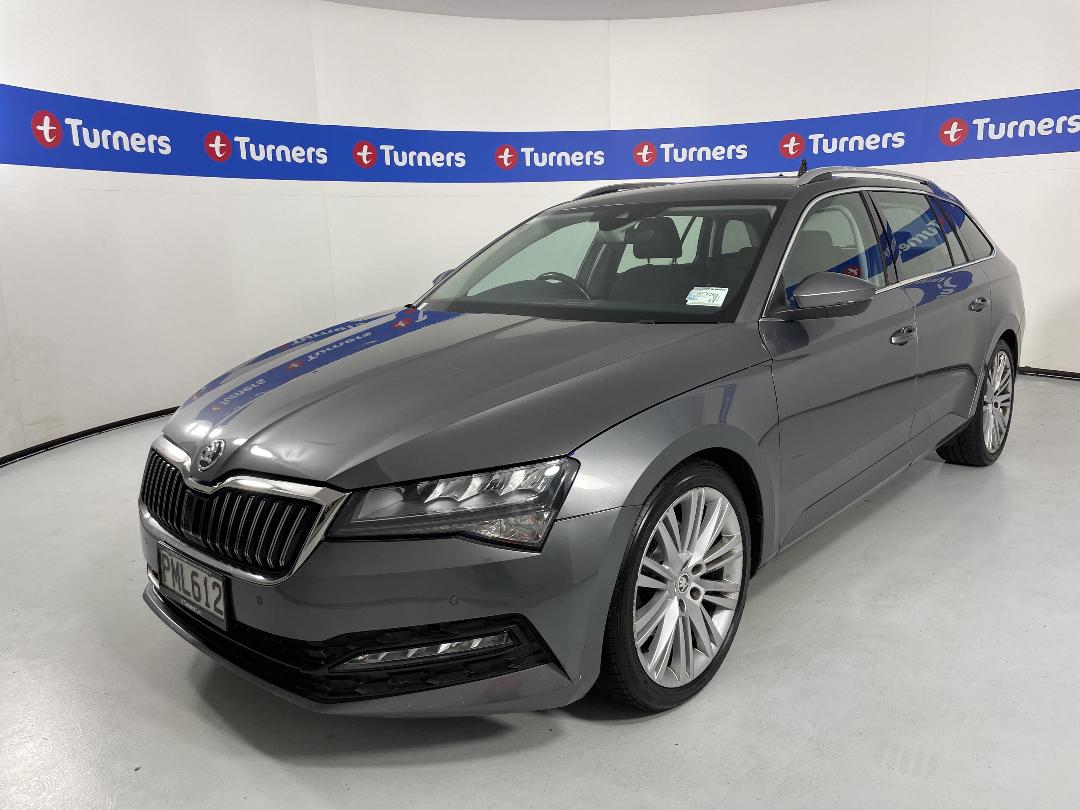 Photo '4' of Skoda Superb