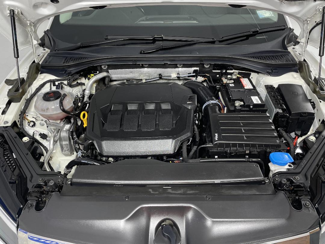 Photo '13' of Skoda Superb