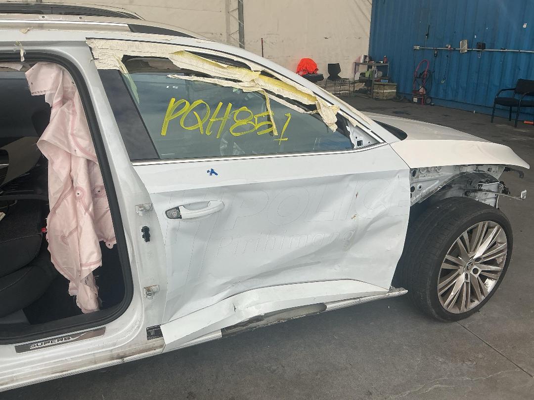 Photo '10' of Skoda Superb WGN Ambition 162KW Photo '10' of Skoda Superb WGN Ambition 162KW