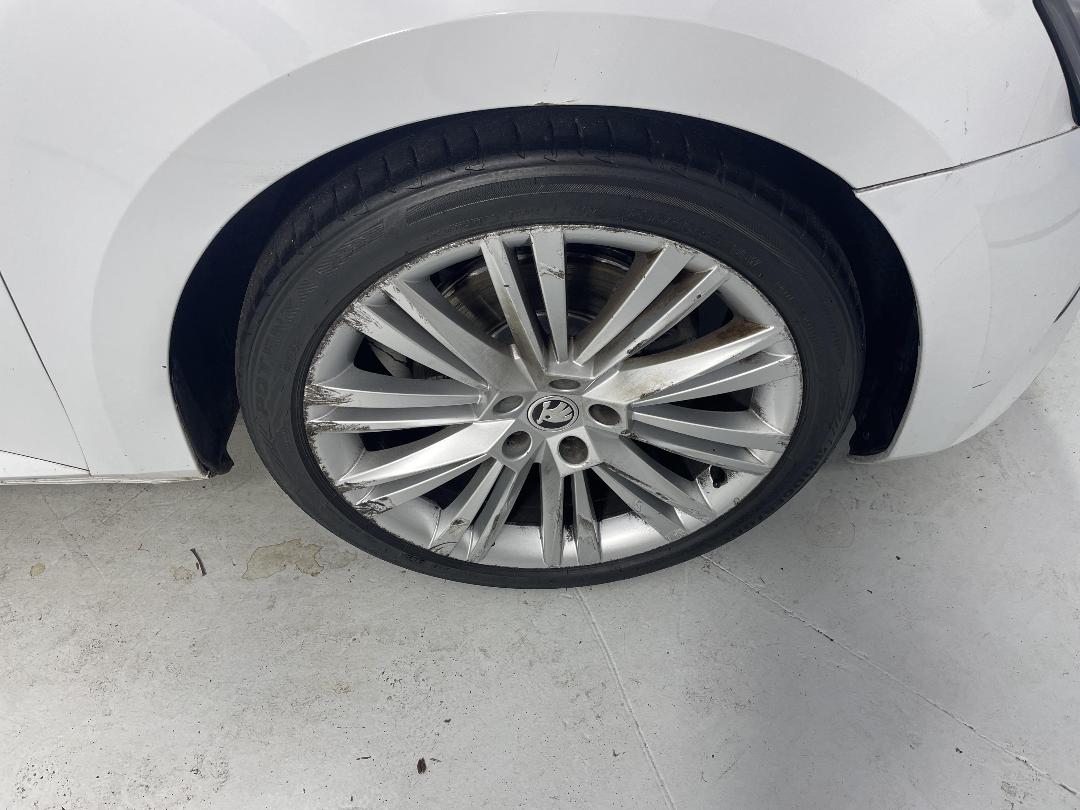 Photo '9' of Skoda Superb Photo '9' of Skoda Superb