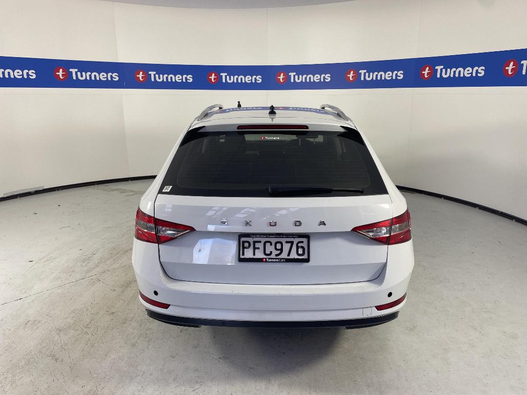 Photo '6' of Skoda Superb Photo '6' of Skoda Superb