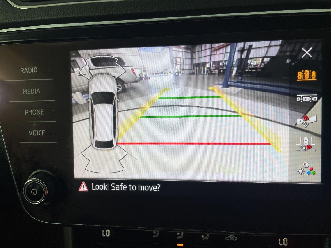 Photo '23' of Skoda Superb Photo '23' of Skoda Superb