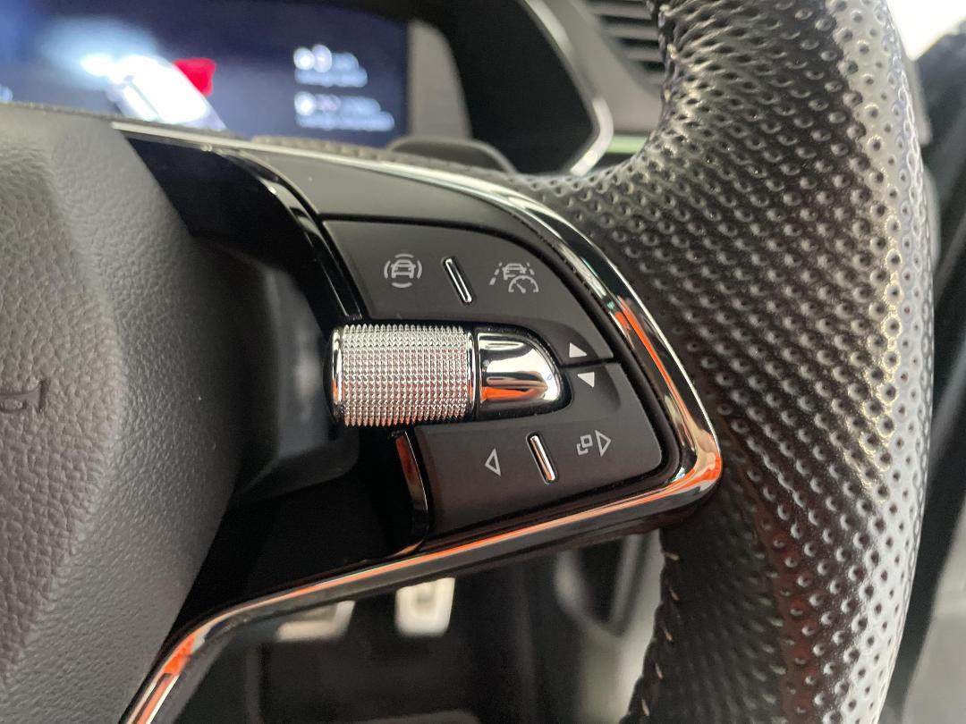 Photo '26' of Skoda Superb