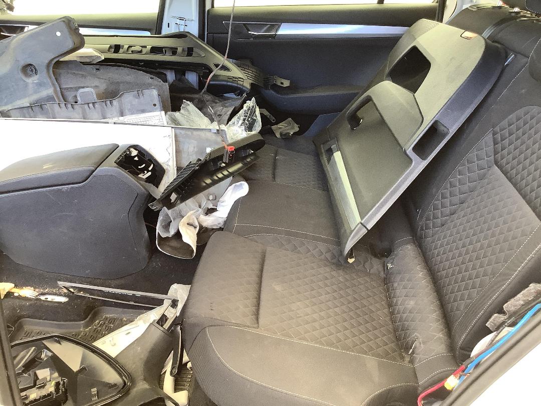 Photo '12' of Skoda Superb WGN Ambition 162KW