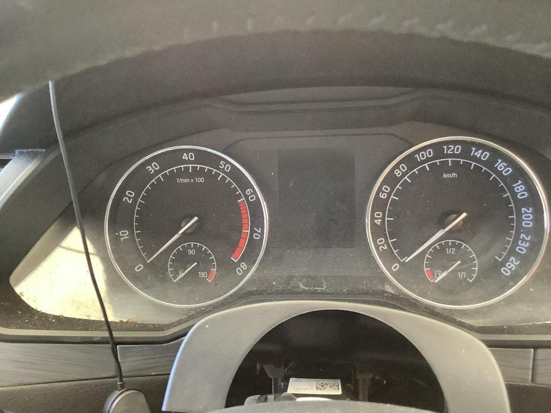 Photo '16' of Skoda Superb WGN Ambition 162KW