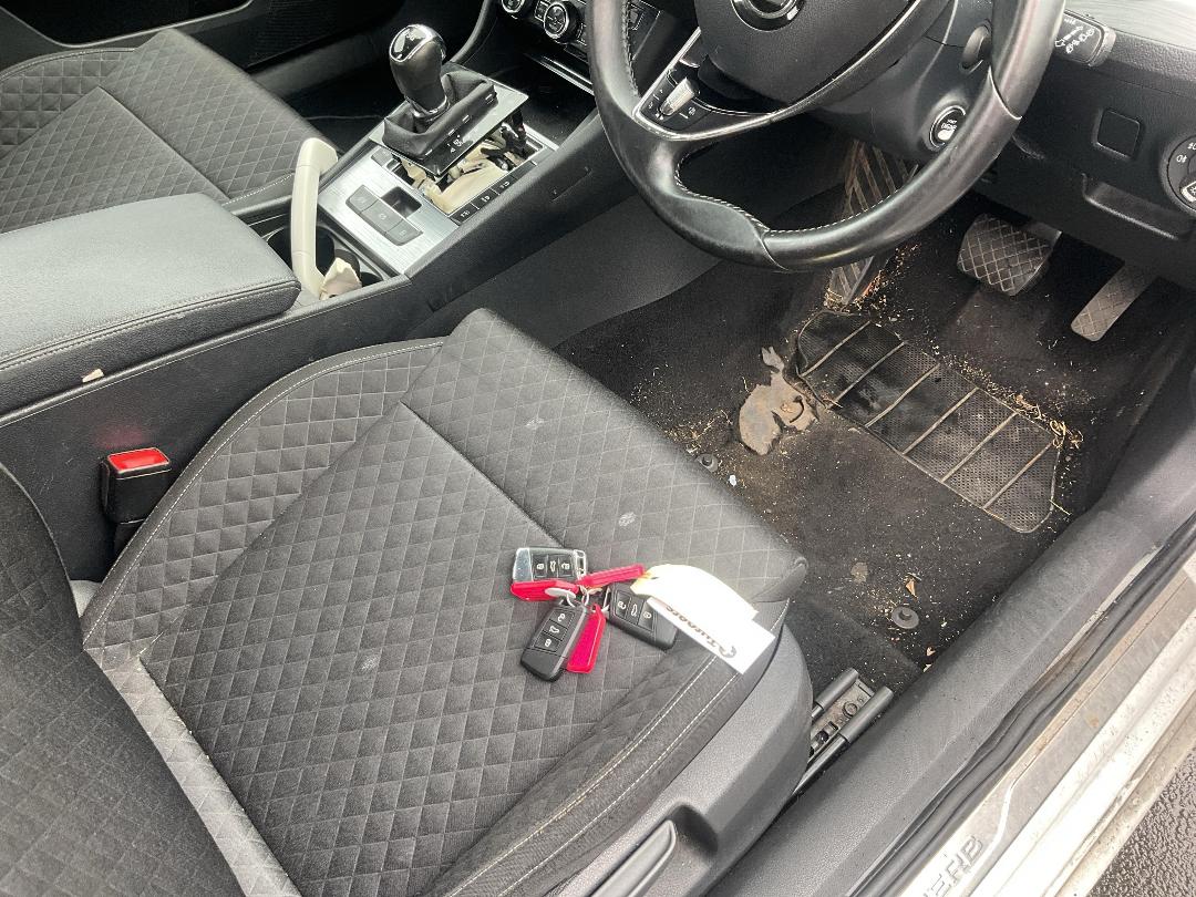 Photo '6' of Skoda Superb WGN Ambition 162KW