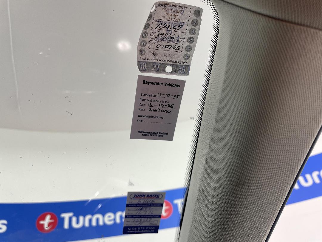 Photo '23' of Skoda Superb