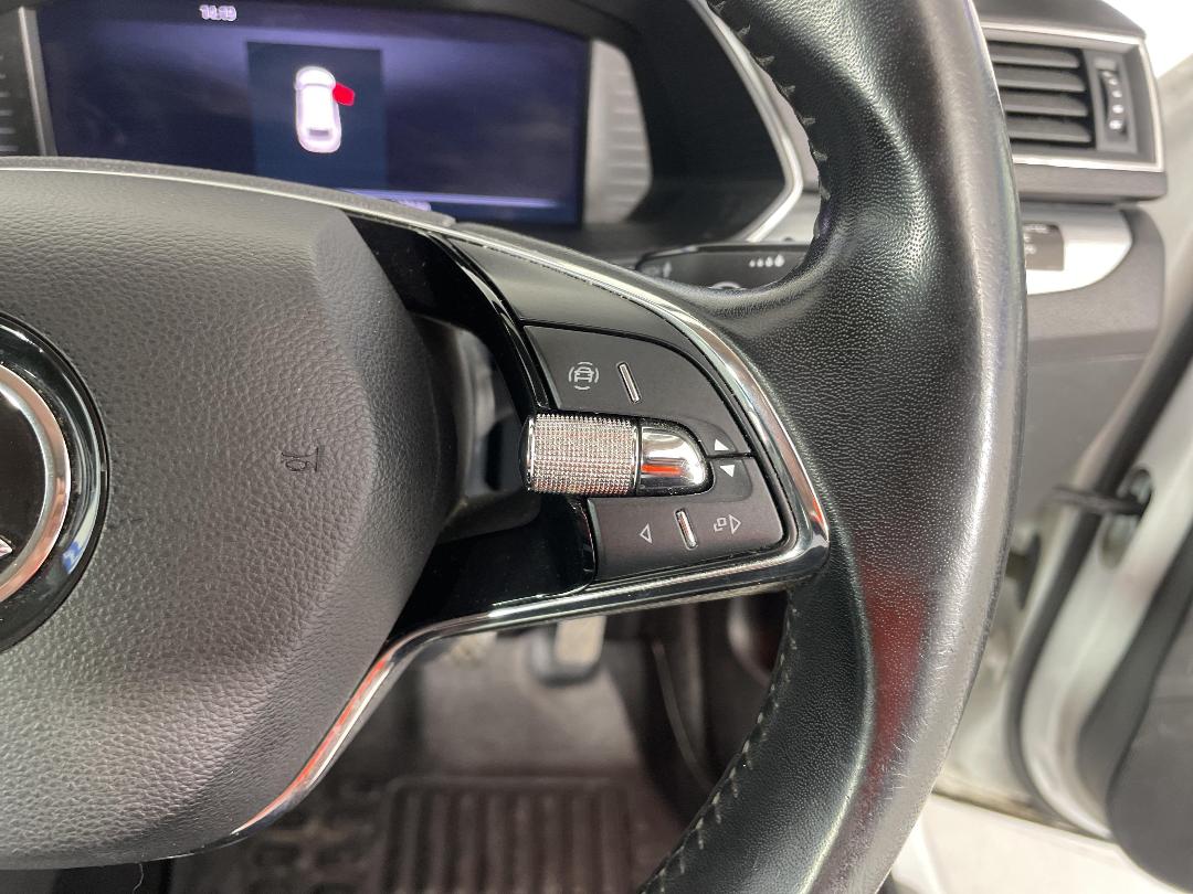 Photo '25' of Skoda Superb