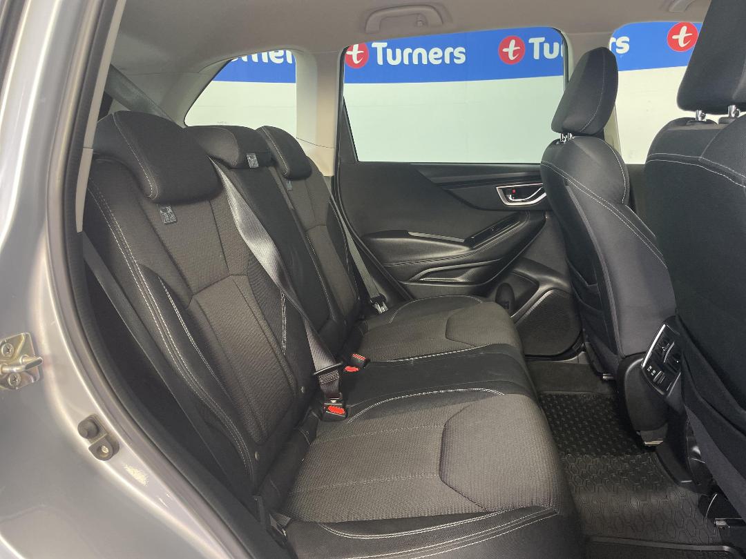 Photo '20' of Subaru Forester Photo '20' of Subaru Forester