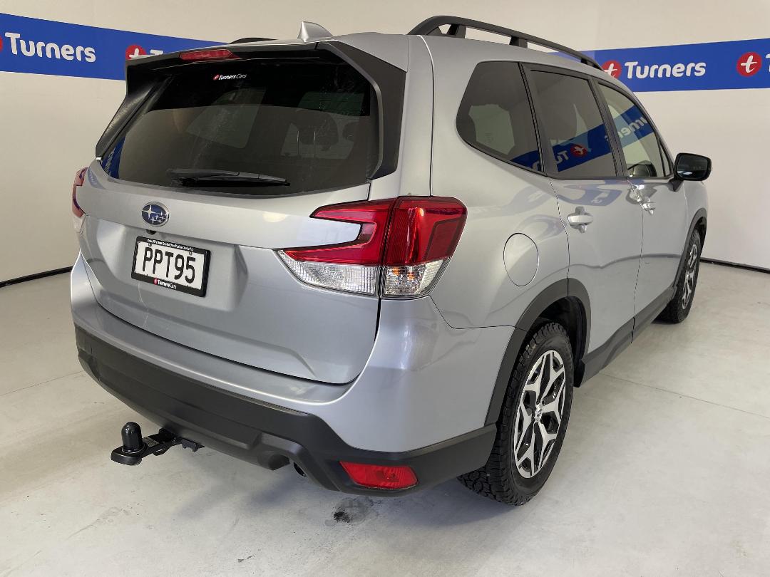 Photo '7' of Subaru Forester Photo '7' of Subaru Forester